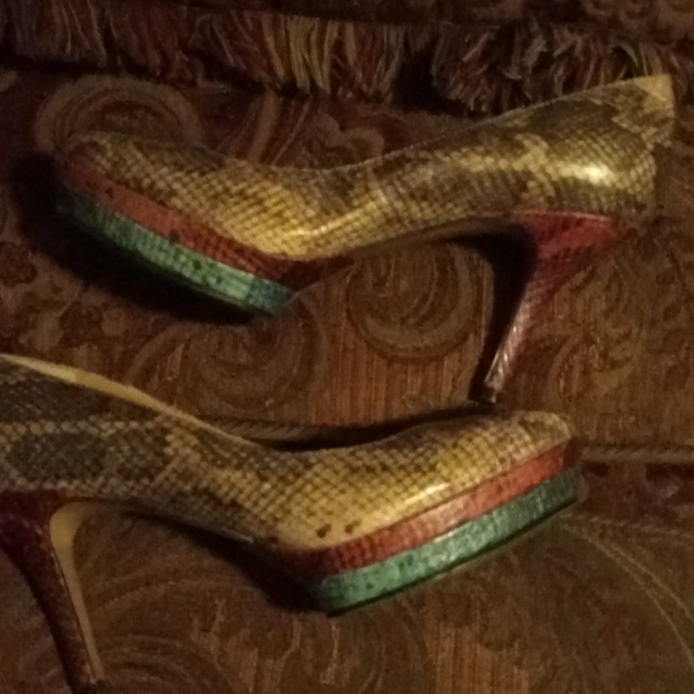 Pumps high heels